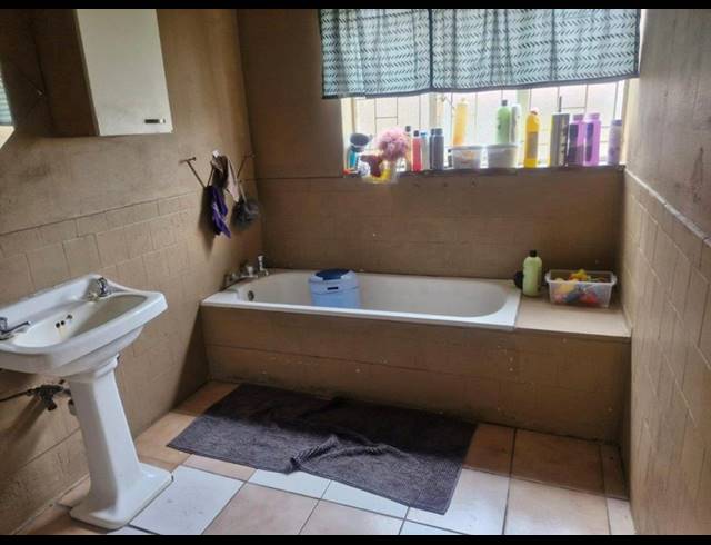 3 BEDROOM HOUSE FOR SALE IN BRAKPAN CENTRAL
